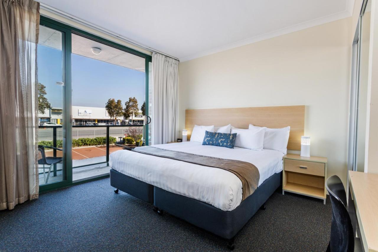 Perth Ascot Central Apartment Hotel Official Kültér fotó