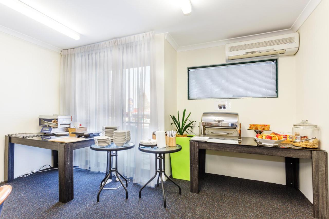 Perth Ascot Central Apartment Hotel Official Kültér fotó