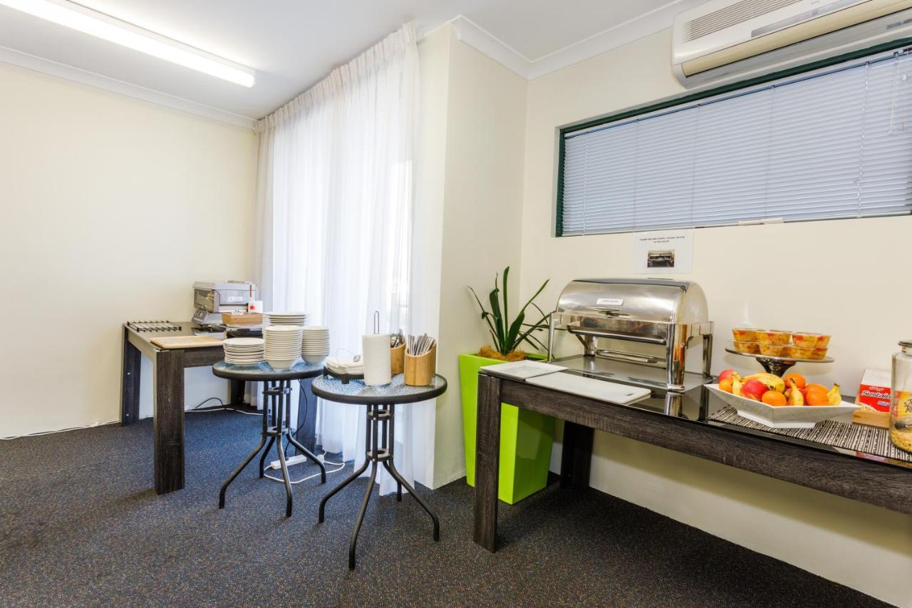 Perth Ascot Central Apartment Hotel Official Kültér fotó
