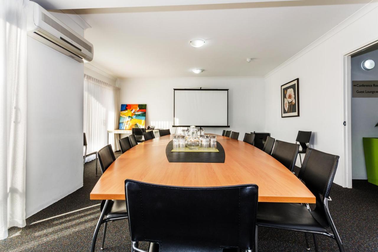 Perth Ascot Central Apartment Hotel Official Kültér fotó