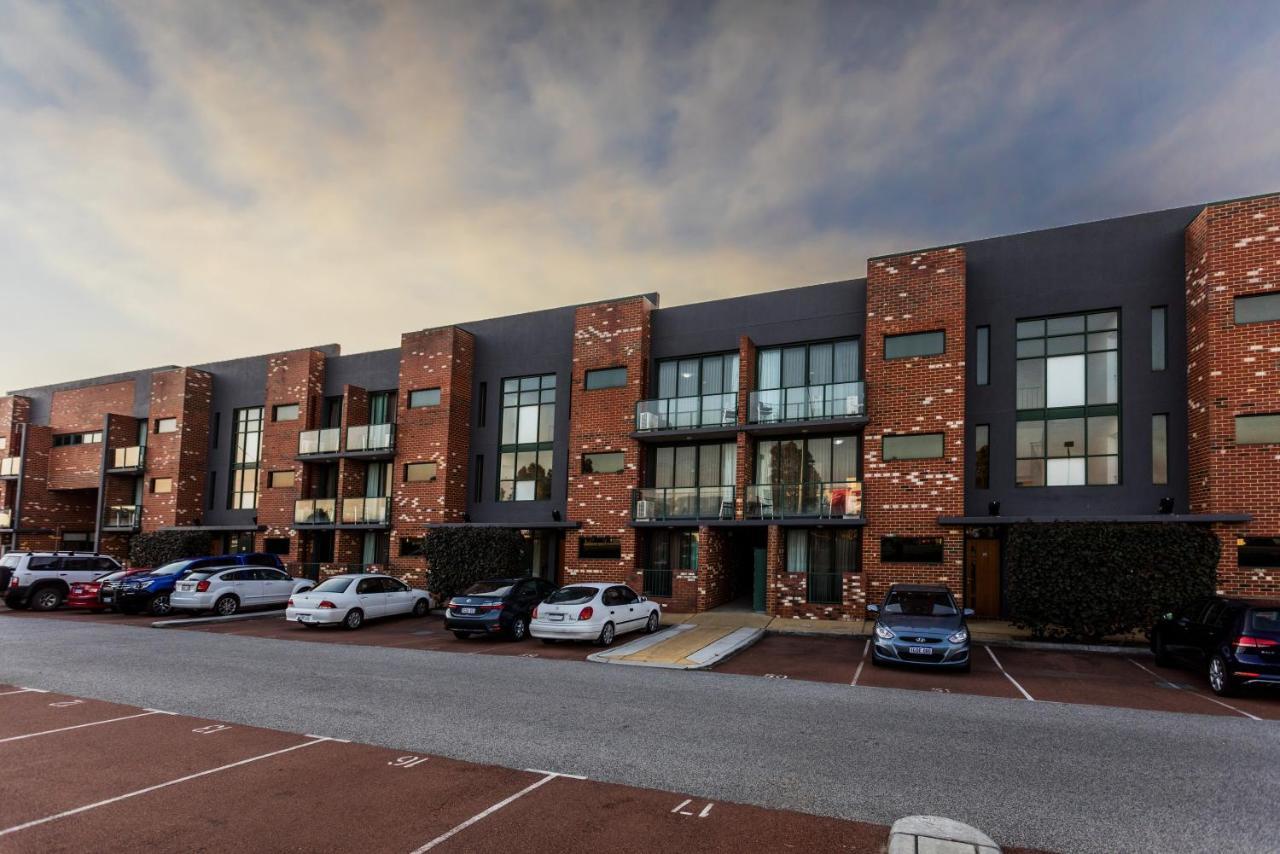 Perth Ascot Central Apartment Hotel Official Kültér fotó