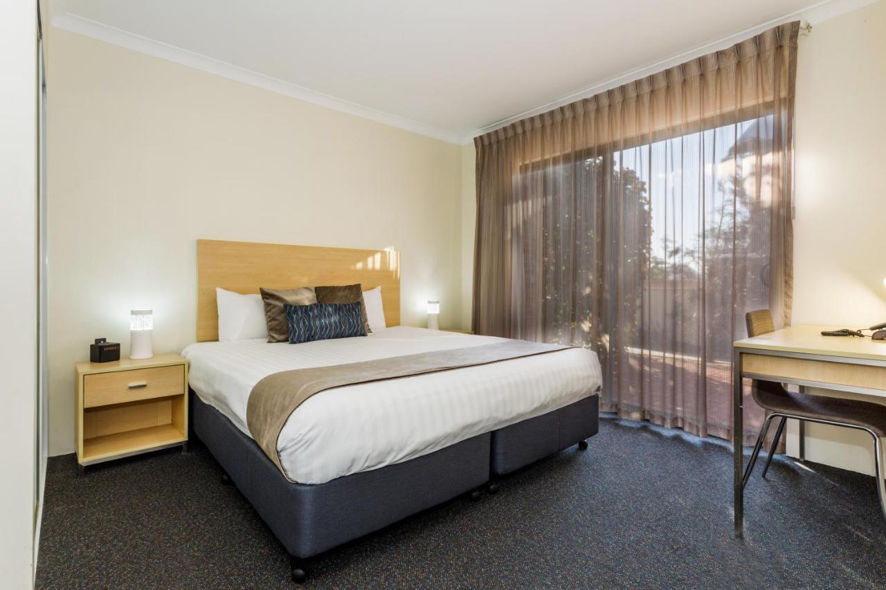Perth Ascot Central Apartment Hotel Official Kültér fotó
