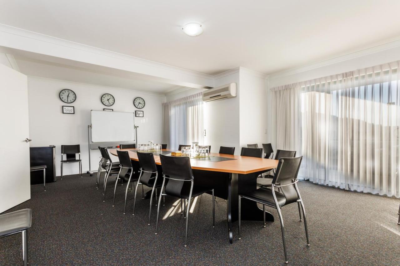 Perth Ascot Central Apartment Hotel Official Kültér fotó