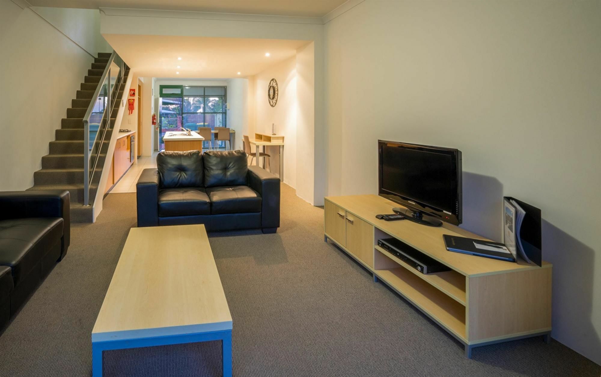 Perth Ascot Central Apartment Hotel Official Kültér fotó