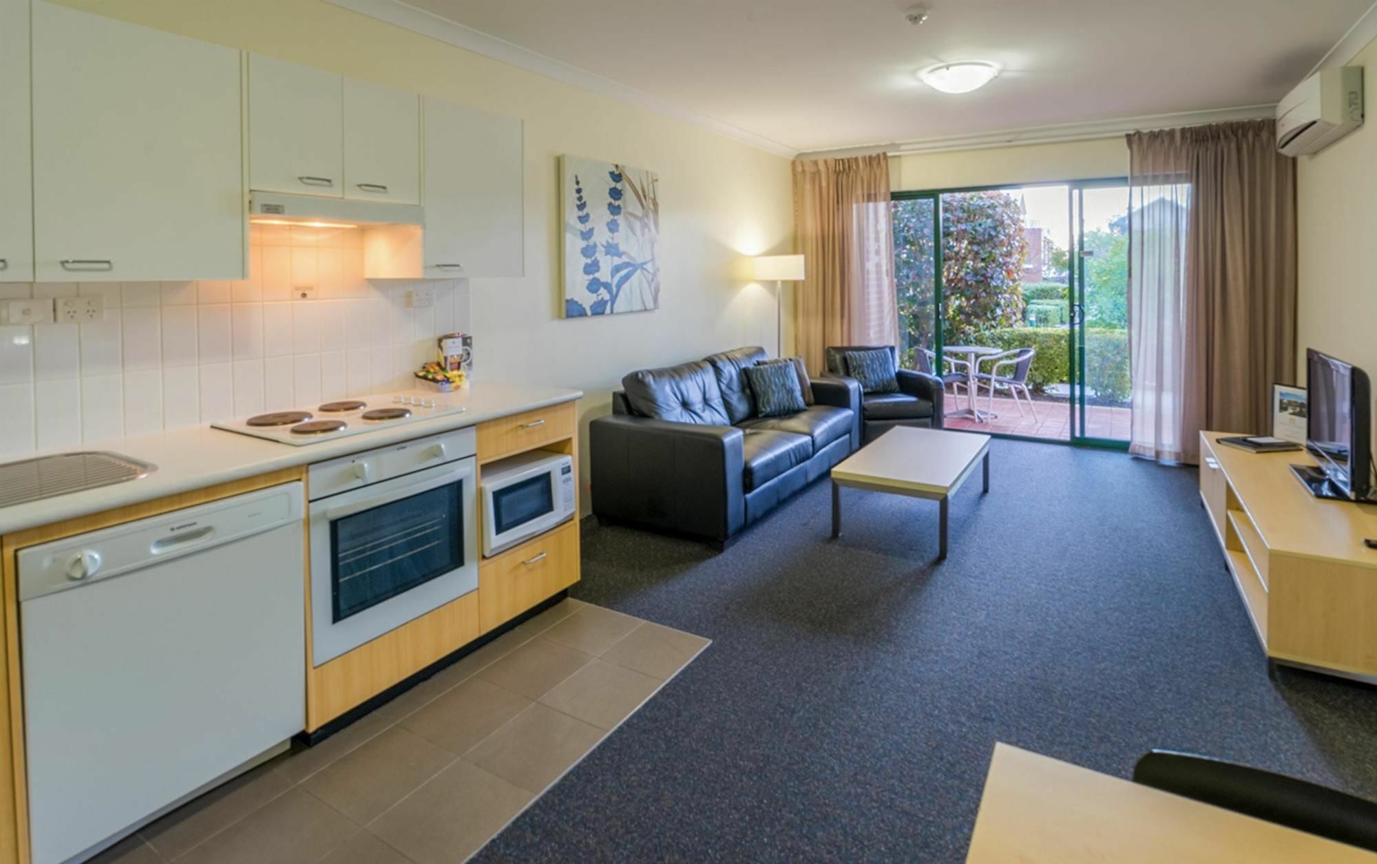 Perth Ascot Central Apartment Hotel Official Kültér fotó