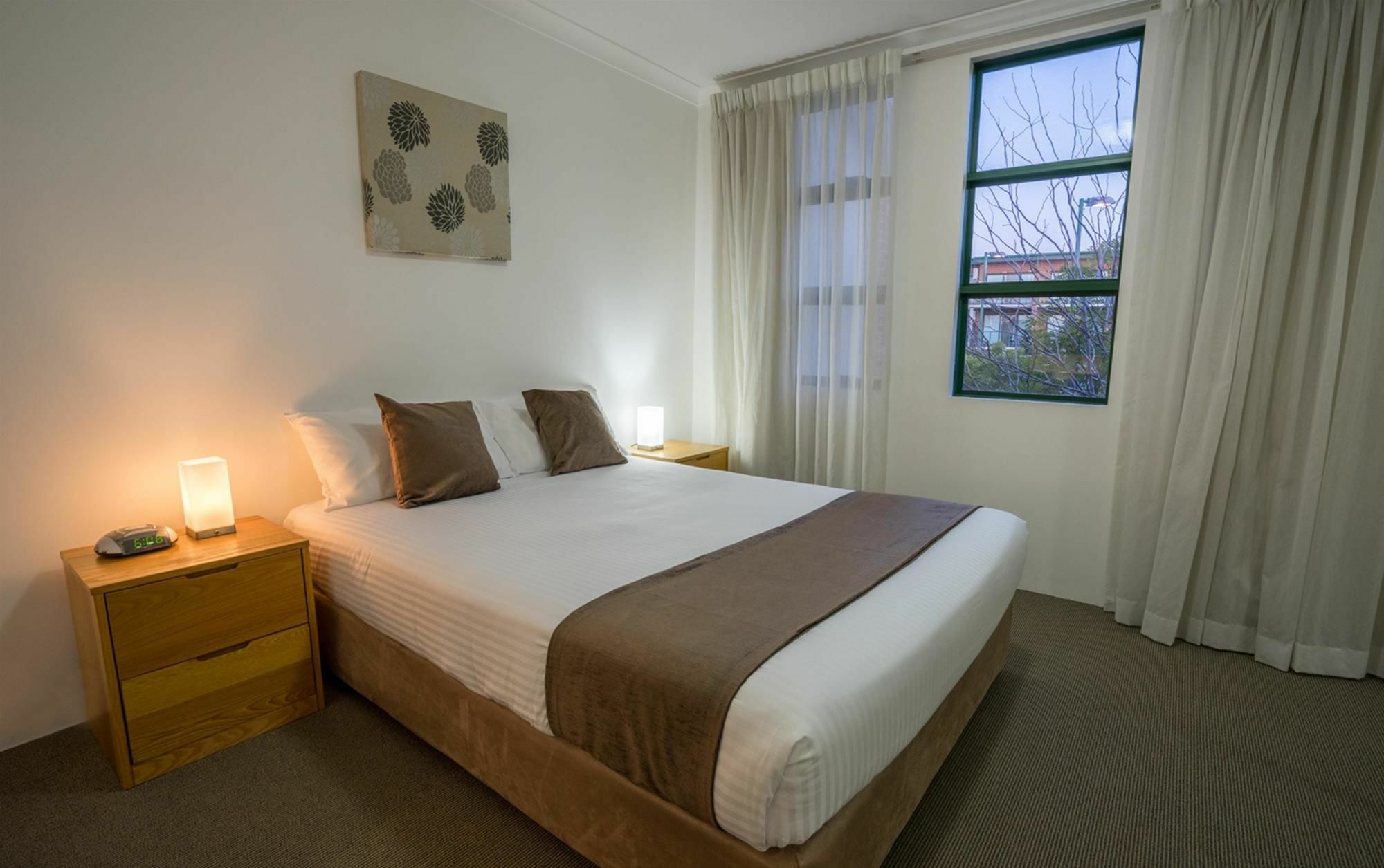 Perth Ascot Central Apartment Hotel Official Kültér fotó