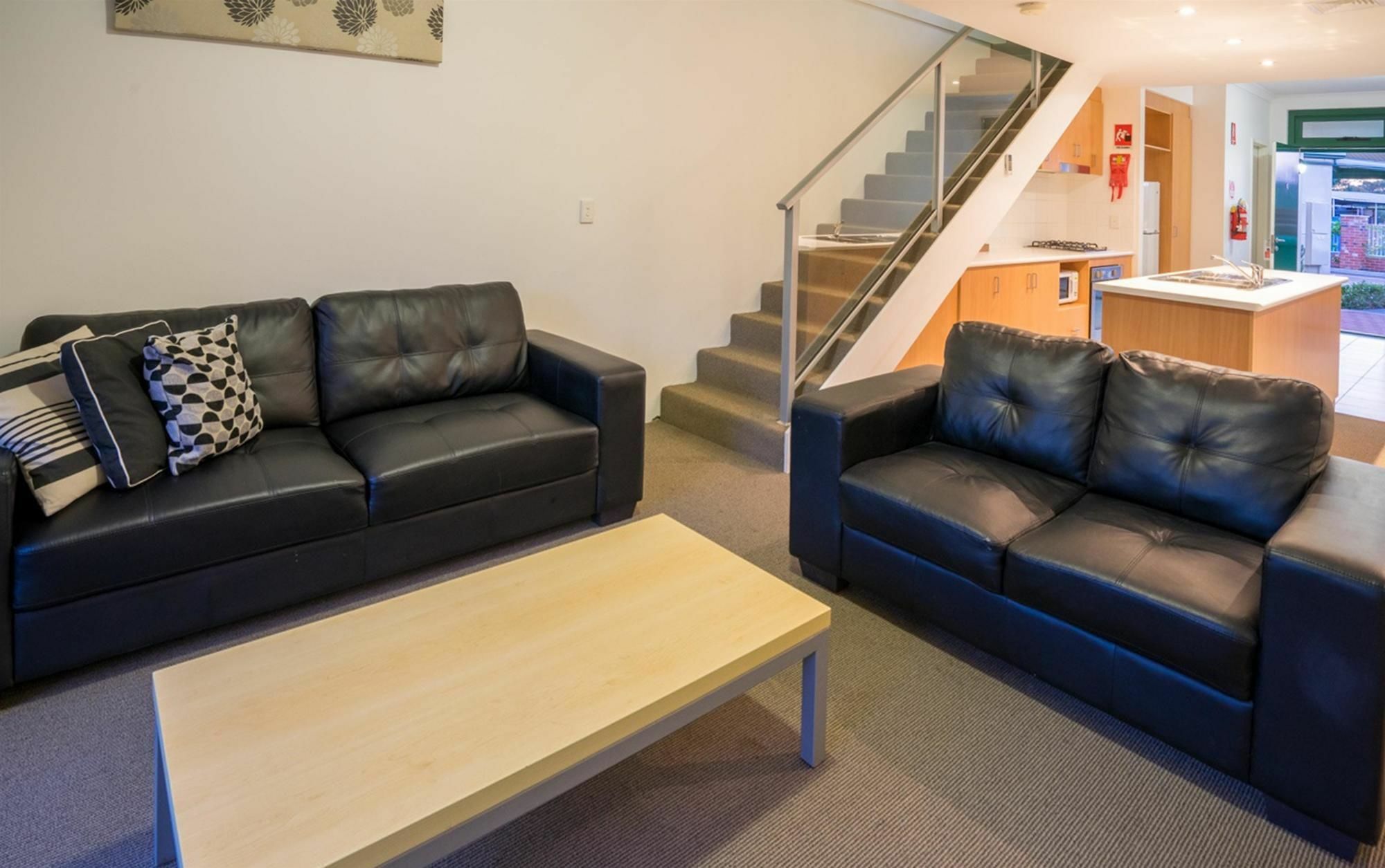 Perth Ascot Central Apartment Hotel Official Kültér fotó